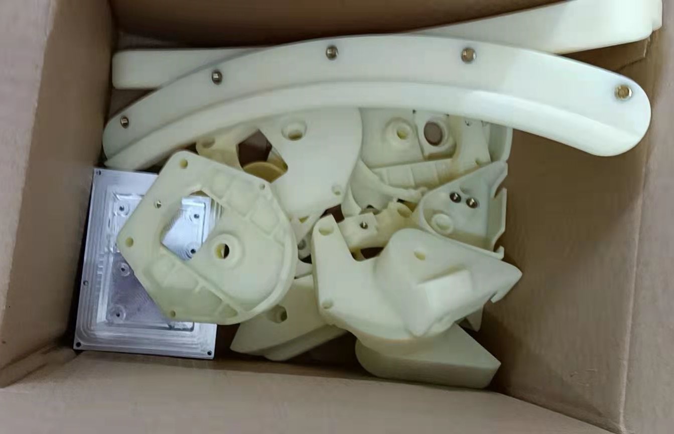 3D打印手板裝鋼絲牙套 3D打印手板裝鋼絲牙套